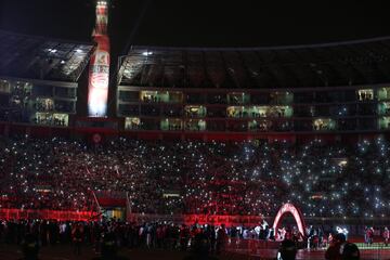 PER47. LIMA (PERÚ), 15/11/2017.- Vista general del Estadio Nacional de Lima luego de la clasificación de Perú al Mundial de Rusia 2018 hoy, miércoles 15 de noviembre de 2017, tras vencer 2-0 a la selección de Nueva Zelanda al termino del partido de repesca disputado entre ambos equipos en Lima (Perú). EFE/Germán Falcón