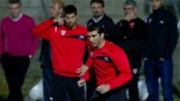Reyes realiza su primer entrenamiento con el Sevilla