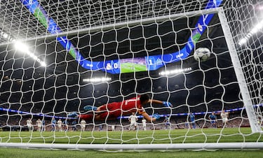 De huracán a superviviente