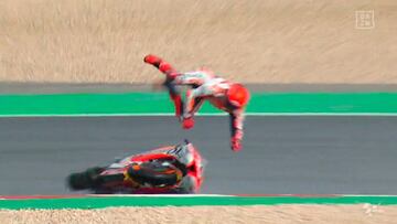 El accidentado día en MotoGP con la caída de Márquez en la que se golpeó la cabeza