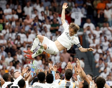 El croata mostró su calidad en el partido en el que se despedía del Bernabéu. Esta en el once de esta jornada, pero posiblemente su sitio es el once histórico del fútbol.