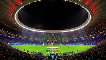 Mosaico en el Metropolitano antes de comenzar el duelo de octavos de Champions contra el Liverpool del 18 de febrero de 2020.