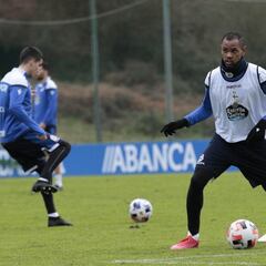 Oficial: El Deportivo cede a Diego Rolan al Pyramids egipcio