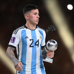 El Benfica trata de blindar a Enzo Fernández