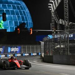 F1 Libres 1 y 2 en Las Vegas: resultados, resumen y reacciones de Alonso y Sainz