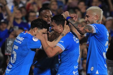 El último baile de Vicente Sánchez con Cruz Azul fue exitoso y les dejó la Concachampions 