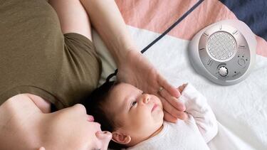 ¿Buscas ayuda para descansar? Esta máquina con sonido para dormir alcanza más de 36.000 valoraciones