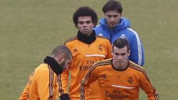 Bale es baja por una patada en el gemelo (según dice el club)