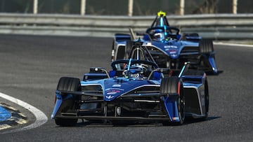 Jake Hughes (GBr) y Stoffel Vandoorne (Bél).