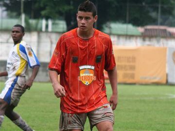 Su debut como profesional en 2006 fue con la camiseta del equipo antioqueño.