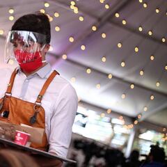 Empleados que atiendan al público deben estar vacunados contra el COVID-19