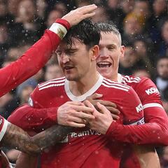 Cristiano Ronaldo says Manchester "stand United!"