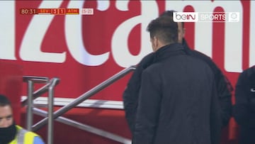 Simeone, expulsado: le podr¨ªan caer dos partidos de sanci¨®n