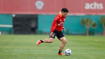 “Lo de México lo está viendo mi representante con la dirigencia de Colo Colo”