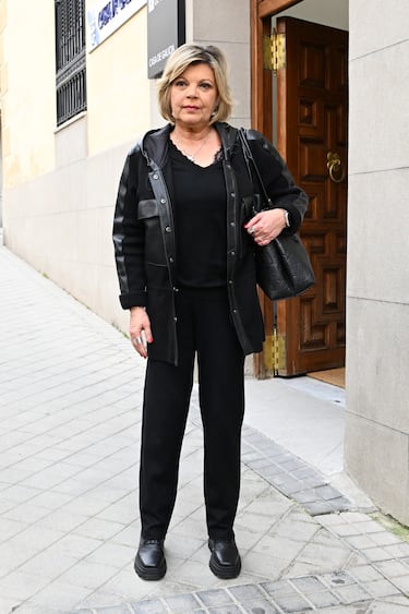 Terelu Campos a la salida de la capilla ardiente.