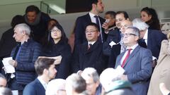 Layhoon Chan, en el palco de Mestalla el d&iacute;a del Espanyol. 