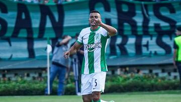 Jhon Duque en un partido de Atlético Nacional.