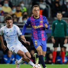 Chelsea are preparing a bid for USMNT star Sergiño Dest