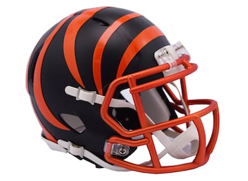 Casco alternativo de los Cincinnati Bengals.