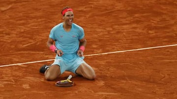 Tennis - French Open - Roland Garros, Paris, France - October 11, 2020 Spain’s Rafael Nadal celebrates after winning the French Open final against Serbia’s Novak Djokovic REUTERS/Christian Hartmann