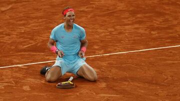 Tennis - French Open - Roland Garros, Paris, France - October 11, 2020 Spain’s Rafael Nadal celebrates after winning the French Open final against Serbia’s Novak Djokovic REUTERS/Christian Hartmann