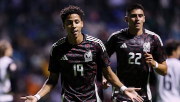 Soccer Football - Friendly international - Mexico v Valencia - Estadio Cuauhtemoc, Puebla, Mexico - October 12, 2024 Mexico's Ozziel Herrera celebrates scoring their second goal REUTERS/Henry Romero