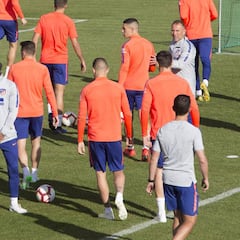 El Atlético trabajó sin Morata, Costa y Lemar; Savic se fue antes