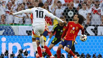 Soccer Football - Euro 2024 - Quarter Final - Spain v Germany - Stuttgart Arena, Stuttgart, Germany - July 5, 2024 Germany's Jamal Musiala shoots at goal and hits the arm of Spain's Marc Cucurella REUTERS/Lee Smith