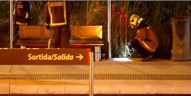 El accidente ferroviario en la estación de Platja de Castelldefels ocurrió la noche del 23 de junio de 2010, coincidiendo con la verbena de San Juan, y dejó un saldo de 12 personas muertas y 14 heridas. El atropello se produjo a las 23:25 horas, cuando un tren Alaris que cubría la ruta Alicante-Barcelona arrolló a un grupo de jóvenes que cruzaba las vías a pie.