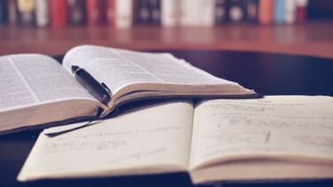 Aprende idiomas de la forma que tú elijas y crece profesionalmente con estos cursos presenciales, ‘online’ o en el extranjero
