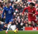 Liverpool y Chelsea decepcionan