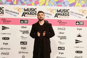 El presentador David Álvarez posa en el photocall de Los40 Music Awards.