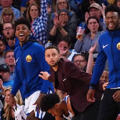 Los Warriors respiran: Curry será revaluado dentro de 3 semanas