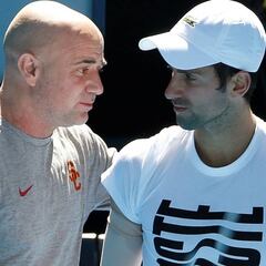 Puente Romano justifica a Djokovic tras el tirón de orejas por su entrenamiento 'ilegal'