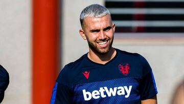 Mayoral no tiene cláusula del miedo: jugaría ante el Madrid