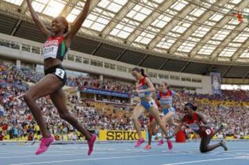 Eunice Jepkoech ganó la final de los 800 metros.