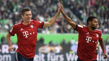 Lewandowski celebra uno de sus goles al Wolfsburgo.