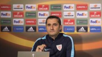 Valverde en la rueda de prensa previa al partido contra el Partizán.