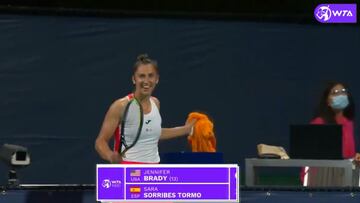 Sorribes remonta y desfonda a Brady, finalista en Australia