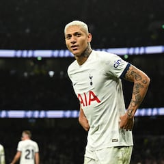 Richarlison vuelve a sonreír