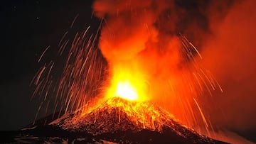 Entra dentro de un volcán activo real con Google Maps