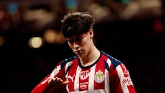 Hat-Trick ante Atlas y abandona el campo con el opening de Dragon Ball Z