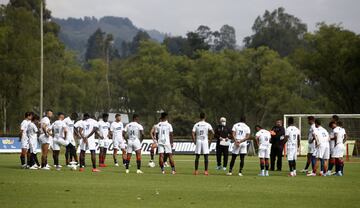 El equipo de Julio Comesaña se sigue preparando para la seguidilla de partidos difíciles que le viene con presencia en el torneo local e intrenacional.