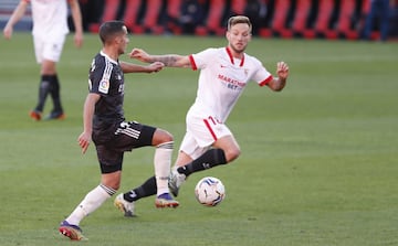 Lucas Vázquez y Rakitic
