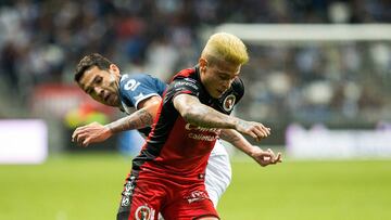 Juan Iturbe, molesto con Xolos por negociar con Pumas