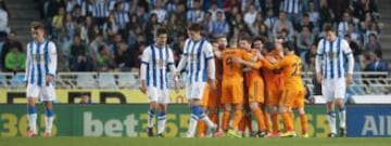 0-1. Illarramendi celebra el primer gol con sus compañeros.