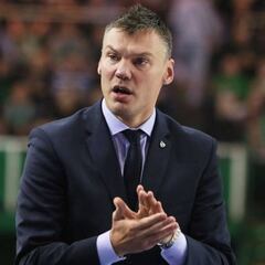 La normativa española impide a Jasikevicius entrenar al Barça