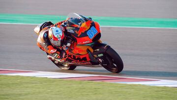 Jorge Martín con la Kalex de KTM en Qatar.