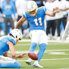 How much money do NFL kickers make? Average salaries and hIghest paid in the league in 2025