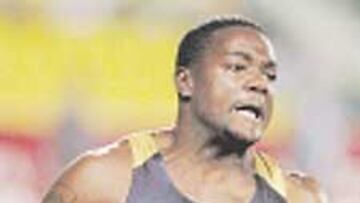 <b>GATLIN. </b>Récord igualado con 9.77.